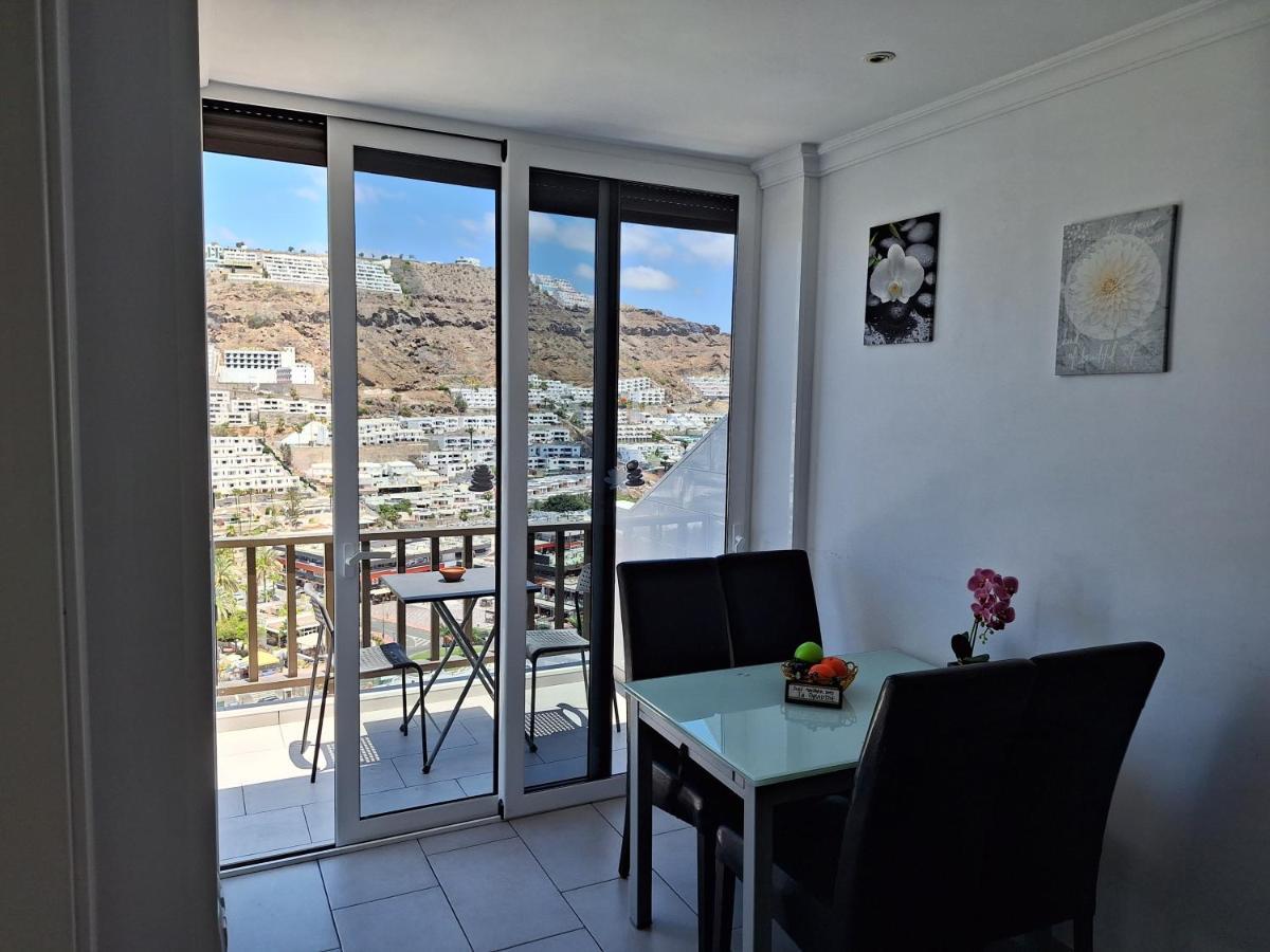 Solaris - Refurbished, Top Floor, Sea Views Puerto Rico  Esterno foto