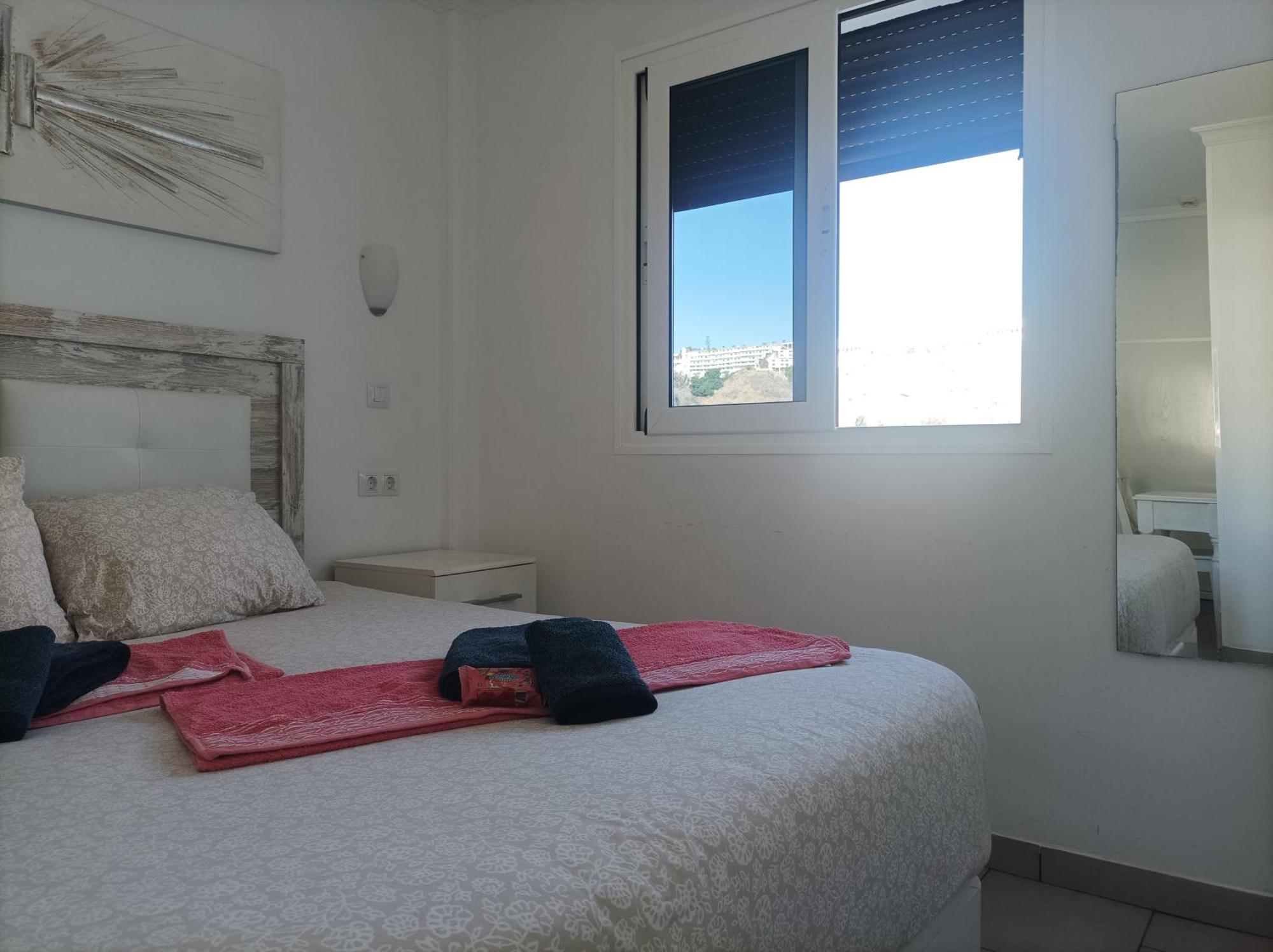 Solaris - Refurbished, Top Floor, Sea Views Puerto Rico  Esterno foto